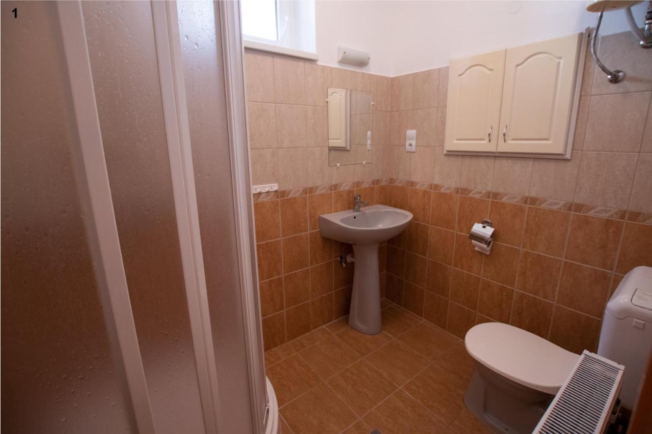Akacfa 13 Apartman Zalakaros Buitenkant foto