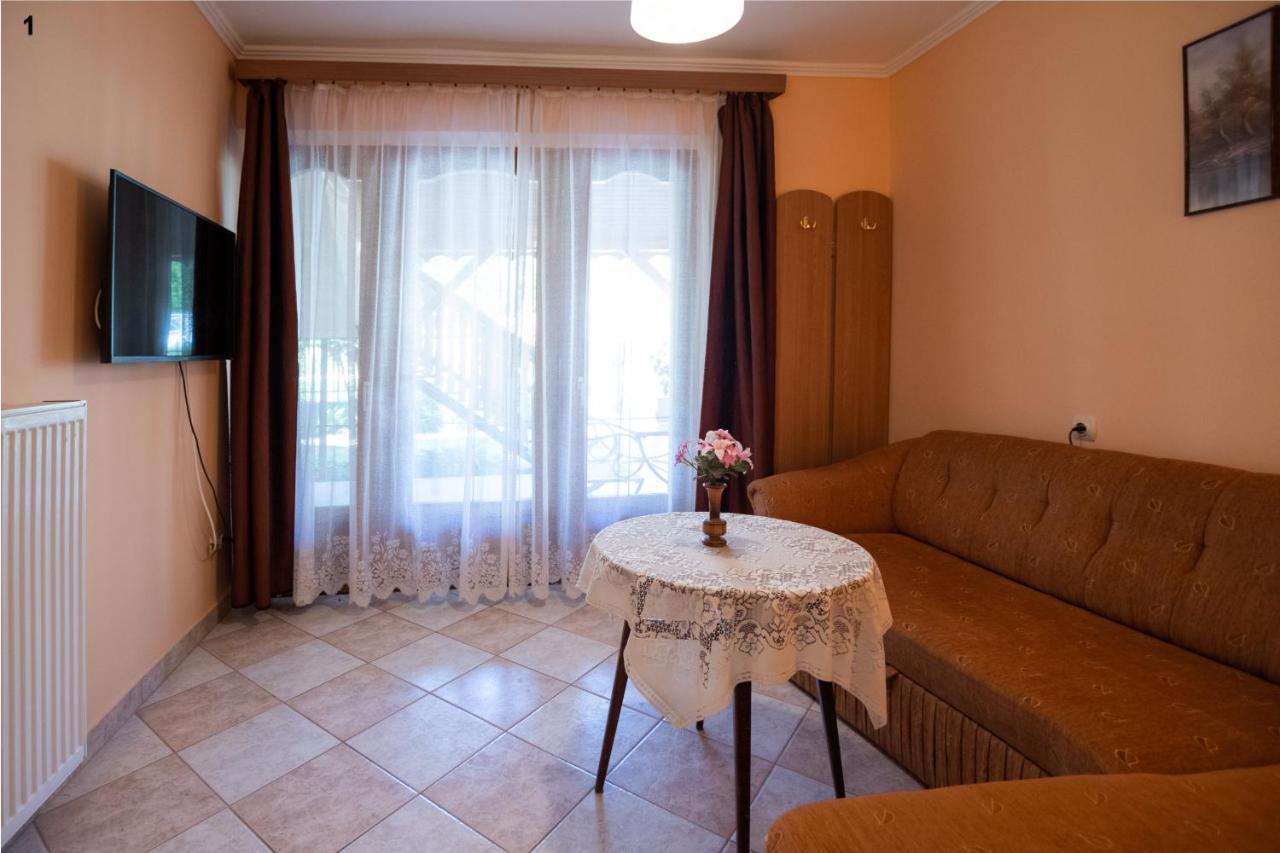 Akacfa 13 Apartman Zalakaros Buitenkant foto