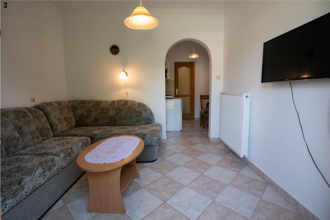 Akacfa 13 Apartman Zalakaros Buitenkant foto